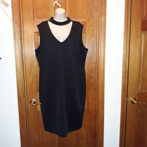 Sexy Plus Size Dress with Choker Collar